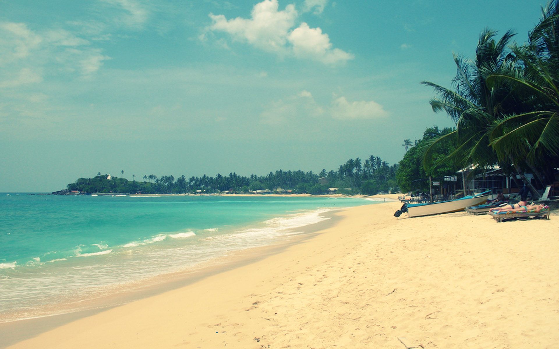 Unawatuna Beach in Sri Lanka